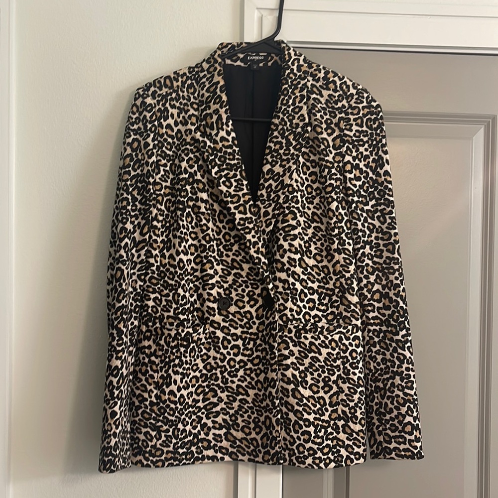 Express blazer, size XS, cheetah print
